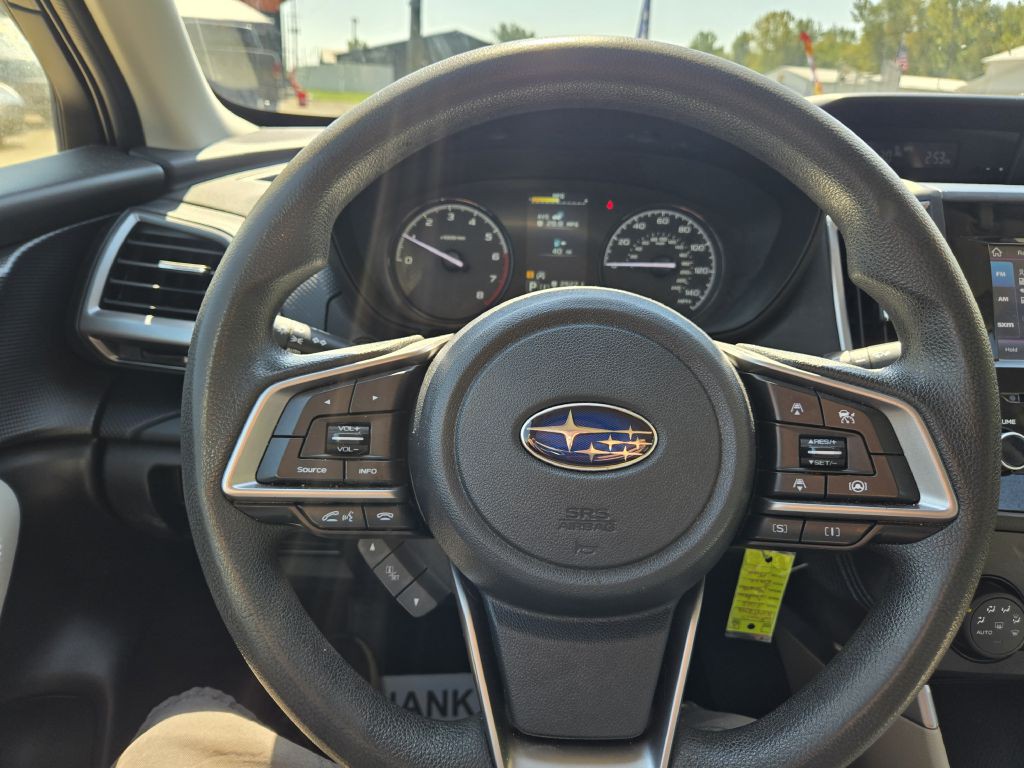 2022 Subaru Forester Image 16
