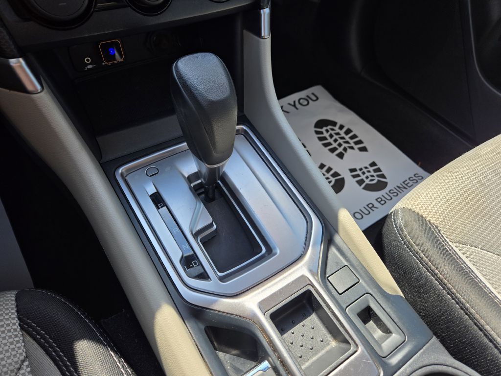 2022 Subaru Forester Image 21