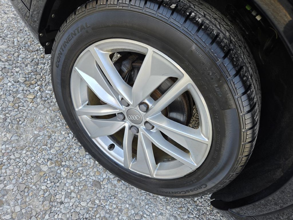 2017 Audi Q3 Image 10