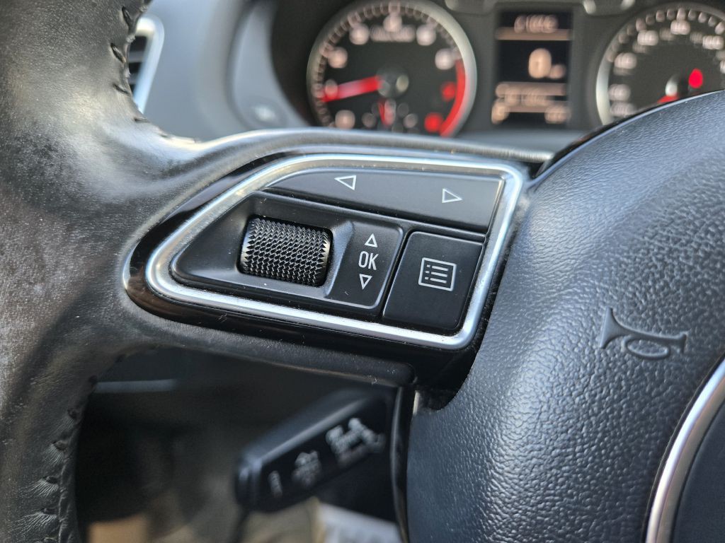 2017 Audi Q3 Image 18