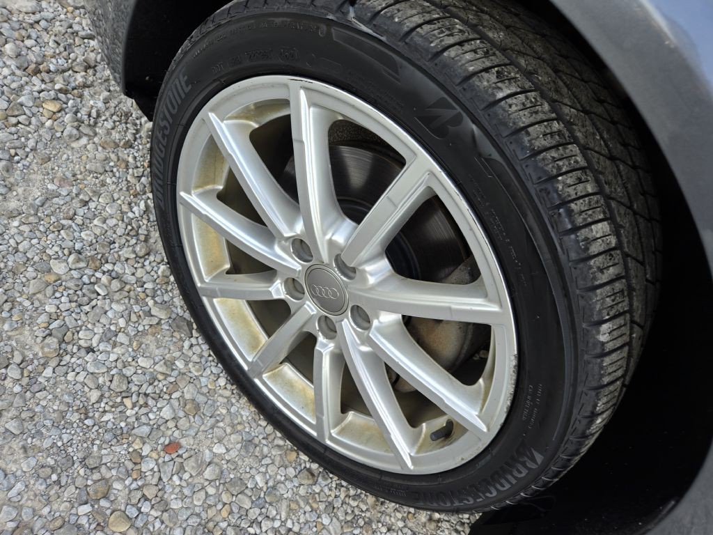 2016 Audi A4 Image 11