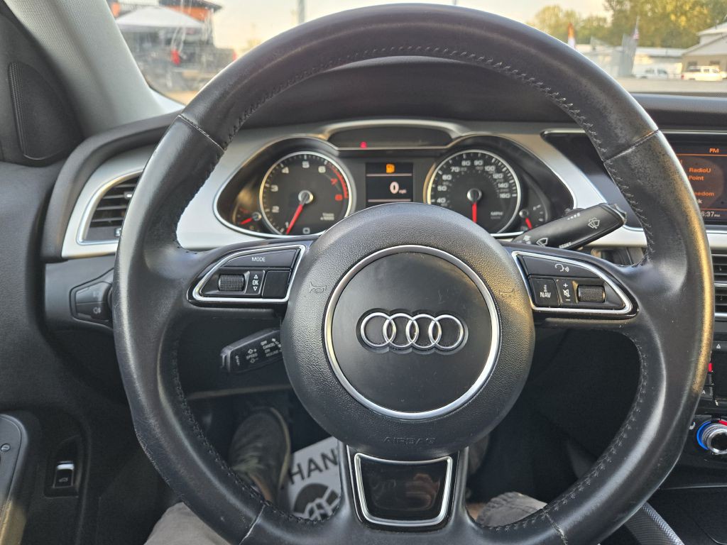 2016 Audi A4 Image 17