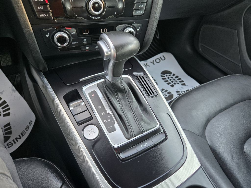 2016 Audi A4 Image 22