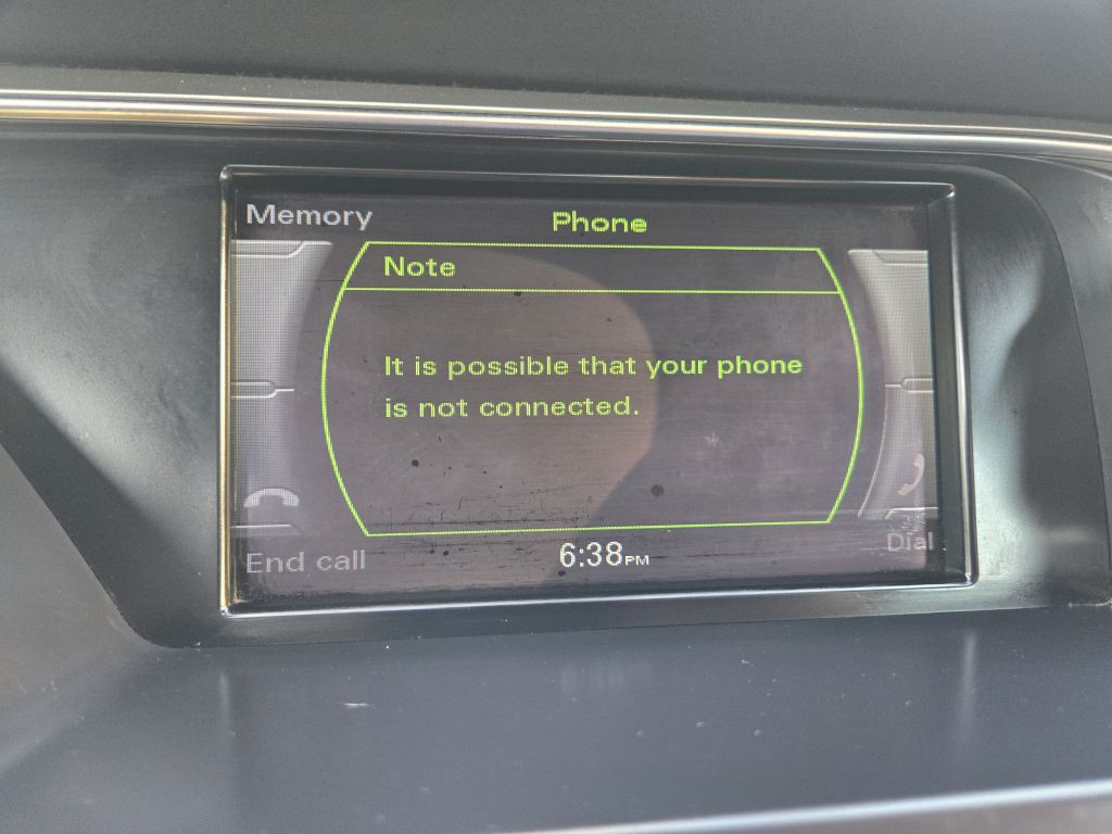 2016 Audi A4 Image 25
