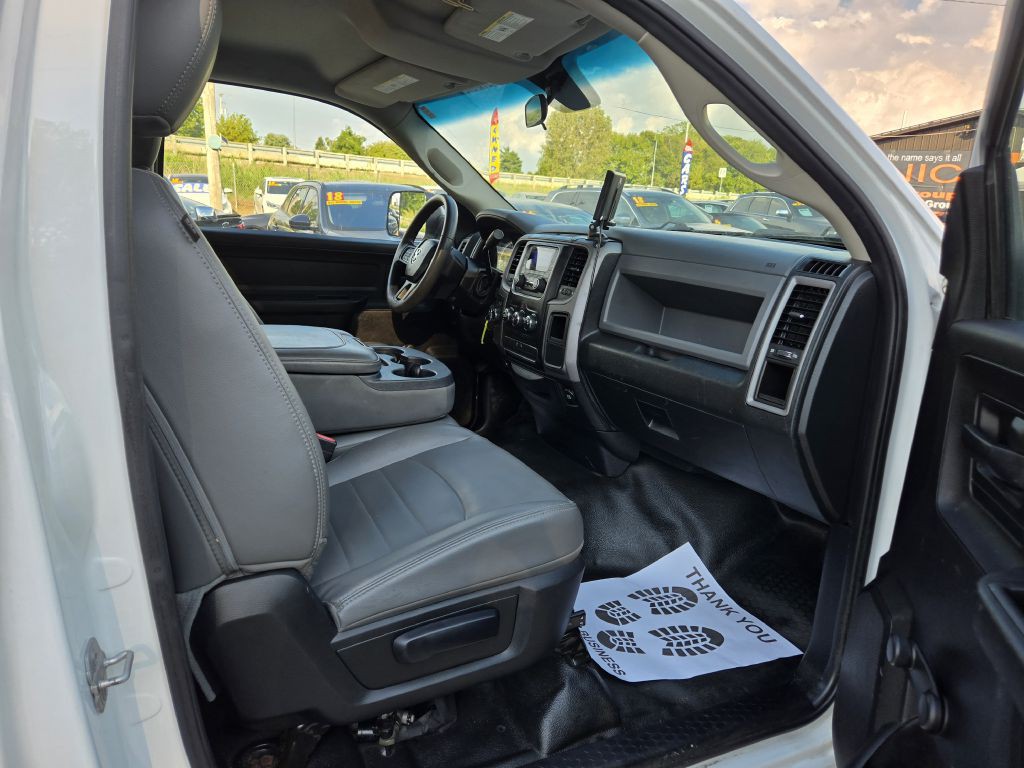 2014 RAM 1500 Image 24