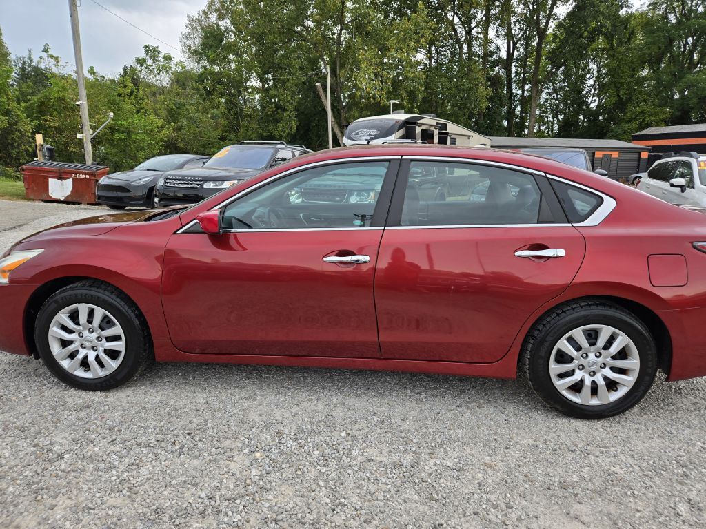 2015 Nissan Altima Image 8