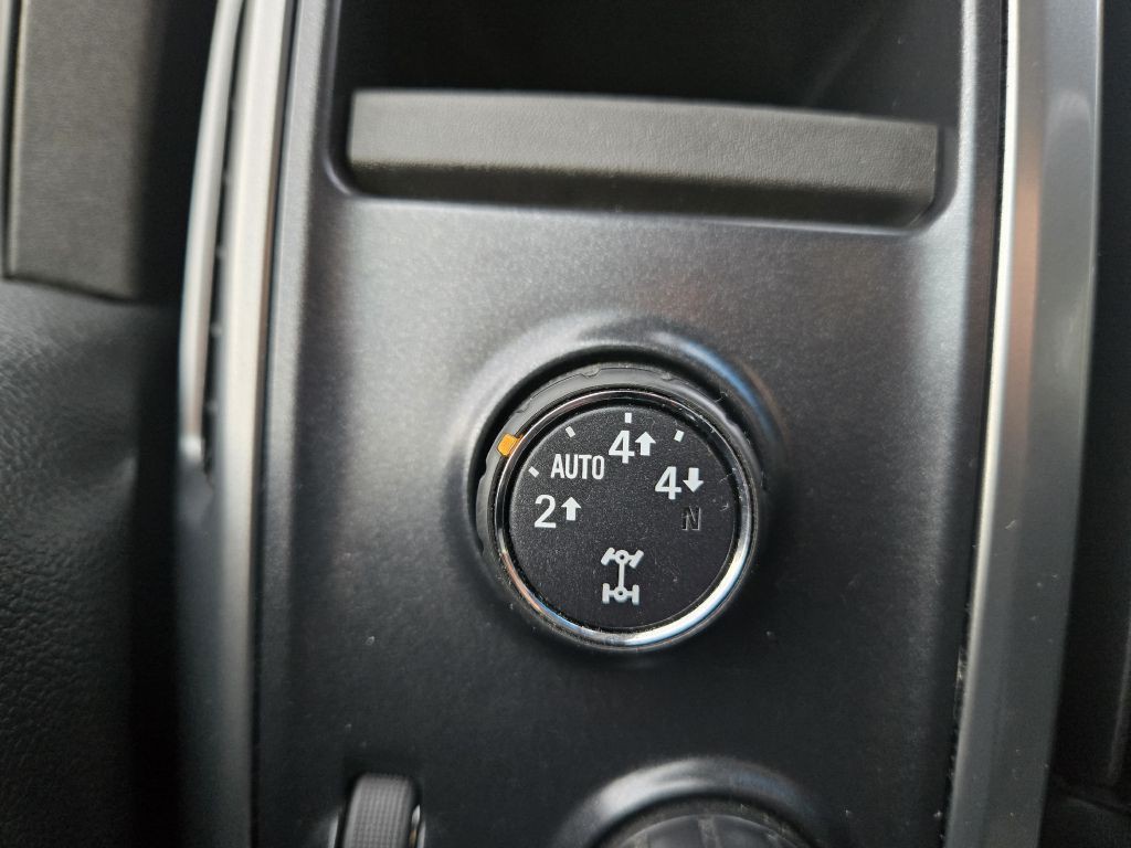 2015 Chevrolet Silverado 1500 Image 20