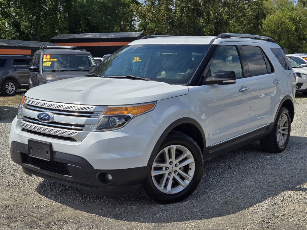 2015 Ford Explorer Image 1