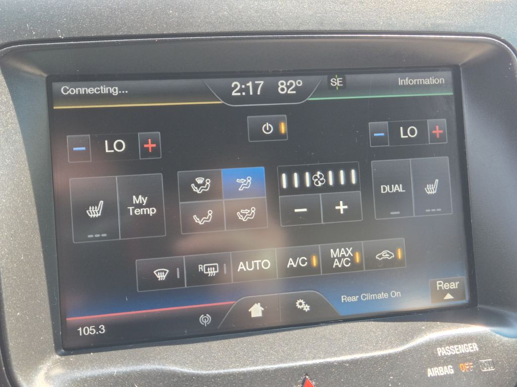 2015 Ford Explorer Image 24