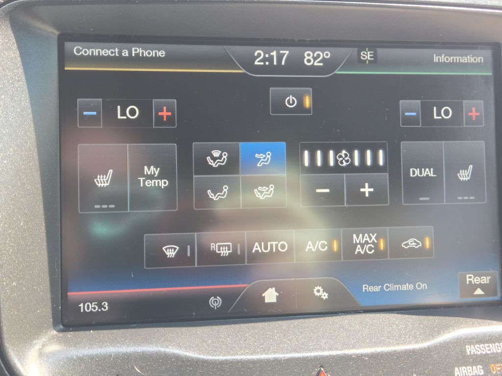 2015 Ford Explorer Image 26