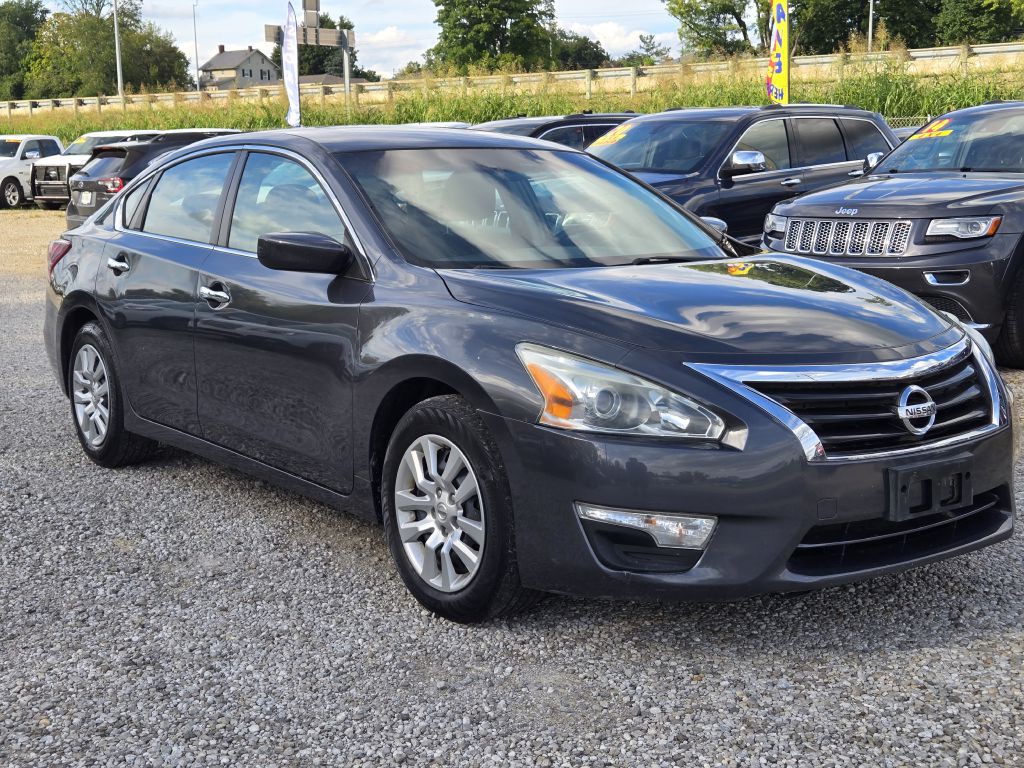 2013 Nissan Altima Image 3