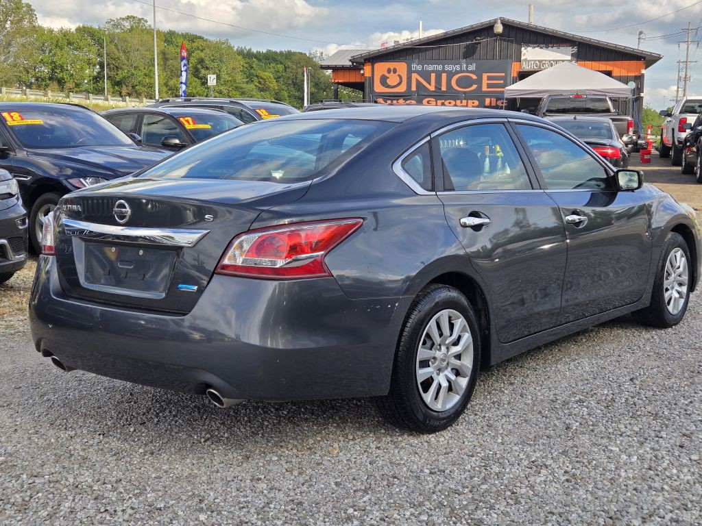 2013 Nissan Altima Image 5