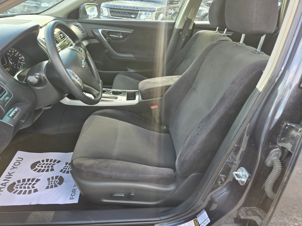 2013 Nissan Altima Image 12