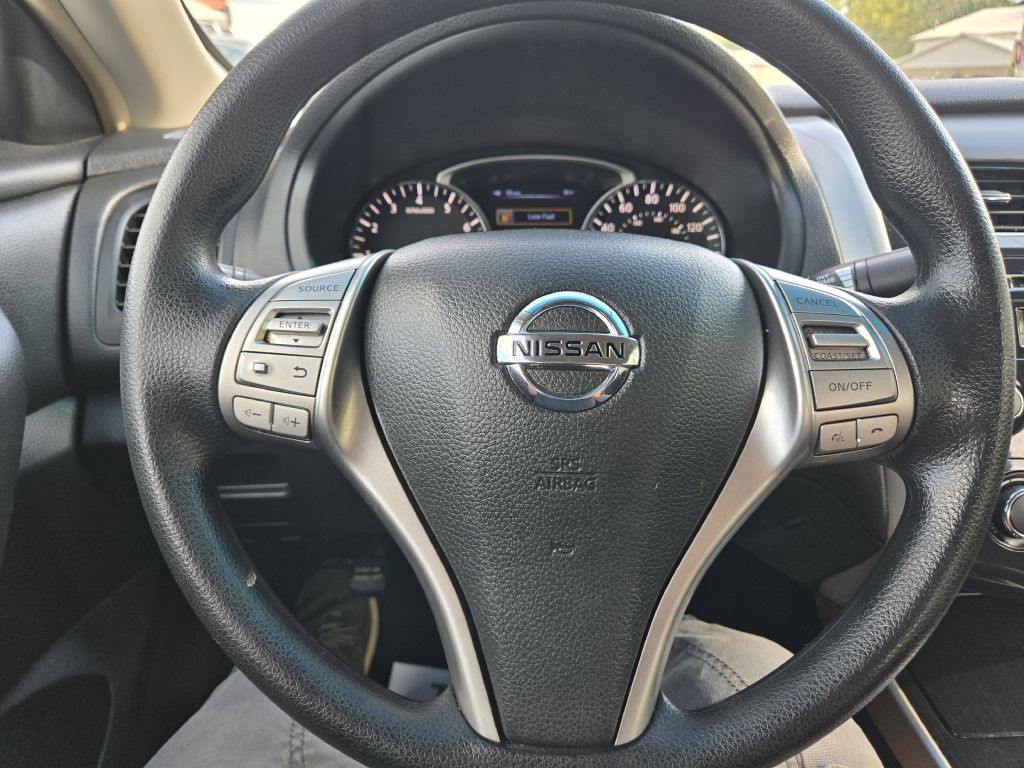 2013 Nissan Altima Image 14