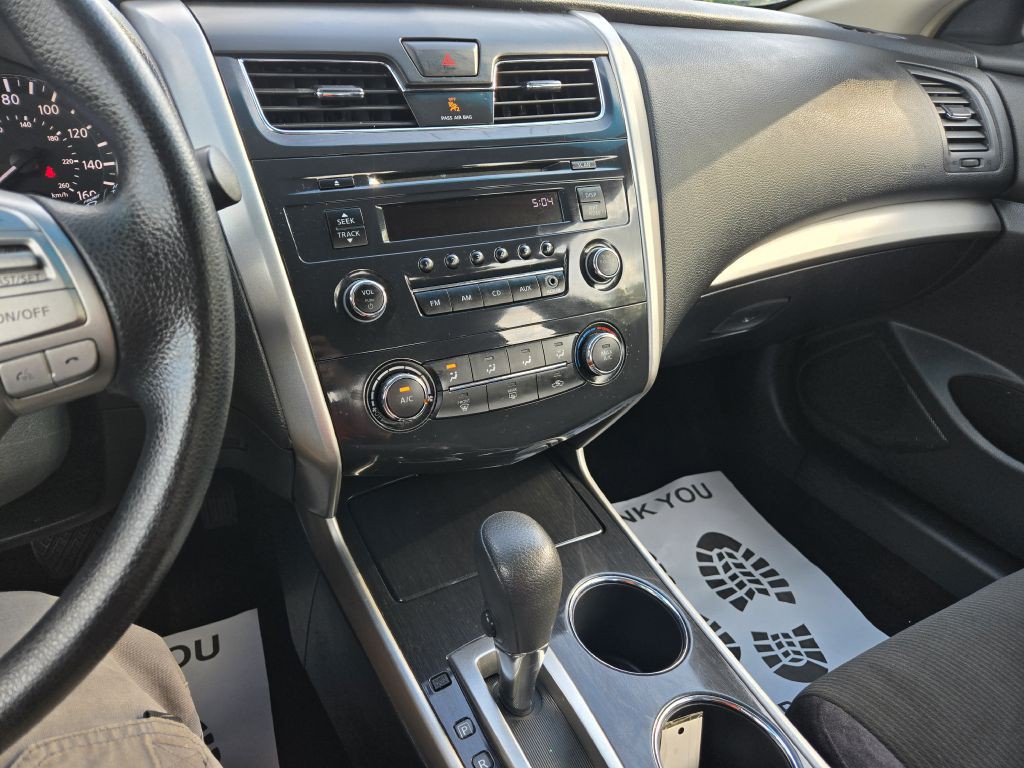 2013 Nissan Altima Image 15