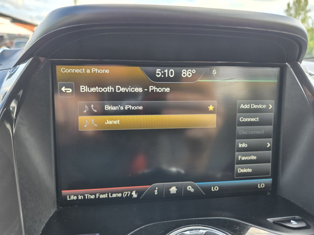 2015 Ford Escape Image 24