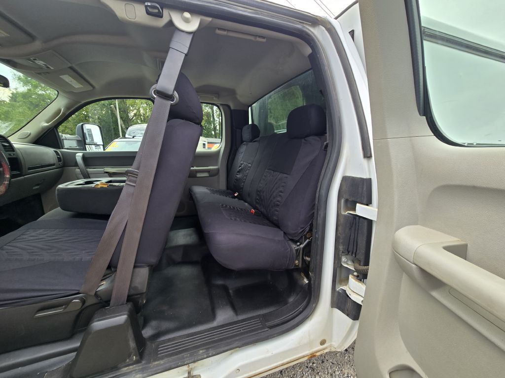 2013 Chevrolet Silverado 1500 Image 15