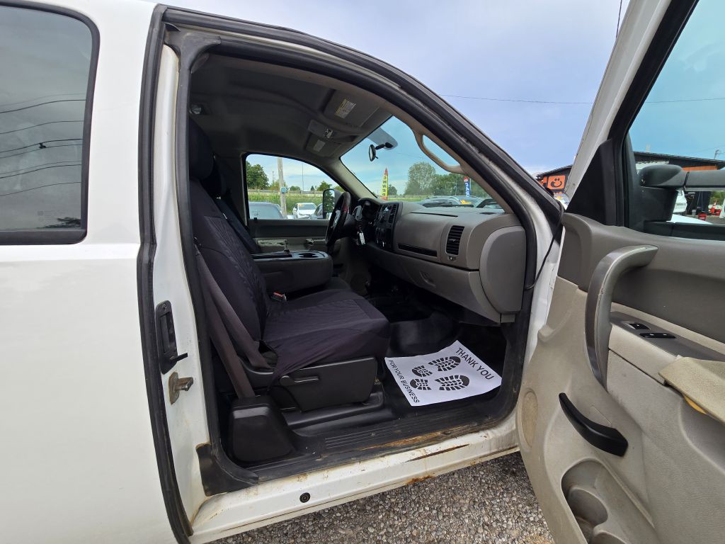2013 Chevrolet Silverado 1500 Image 17