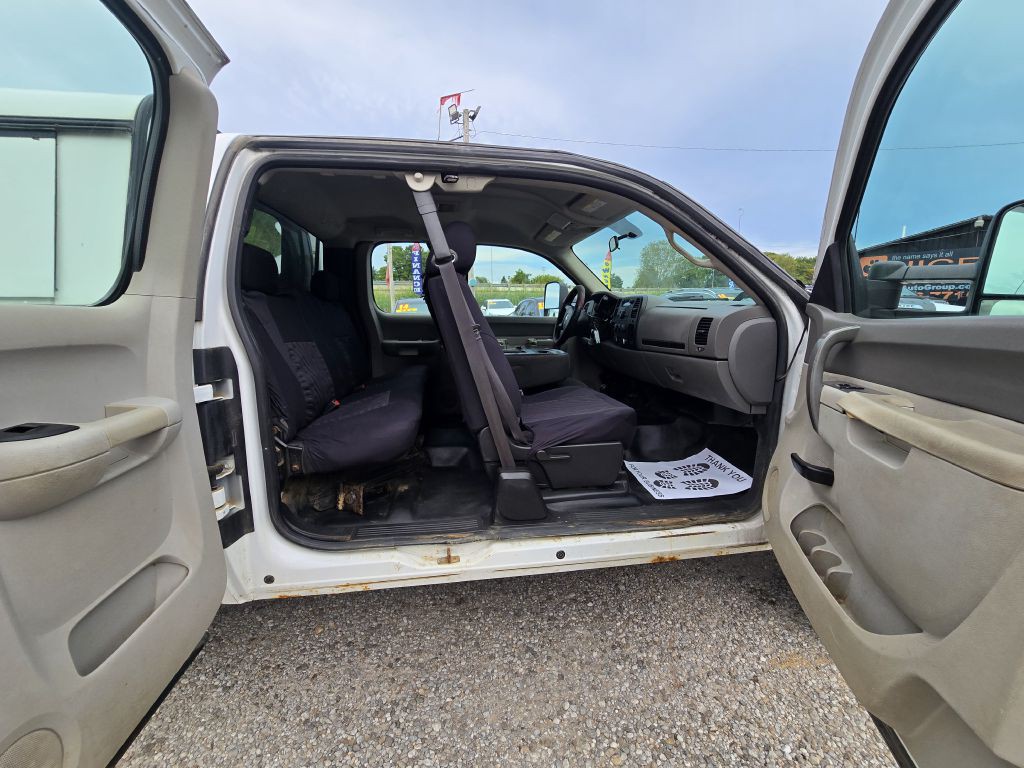 2013 Chevrolet Silverado 1500 Image 19