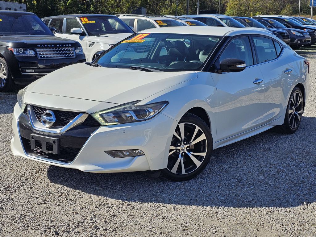 2017 Nissan Maxima Image 1