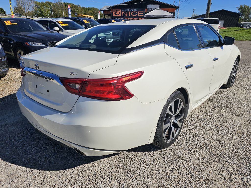 2017 Nissan Maxima Image 5