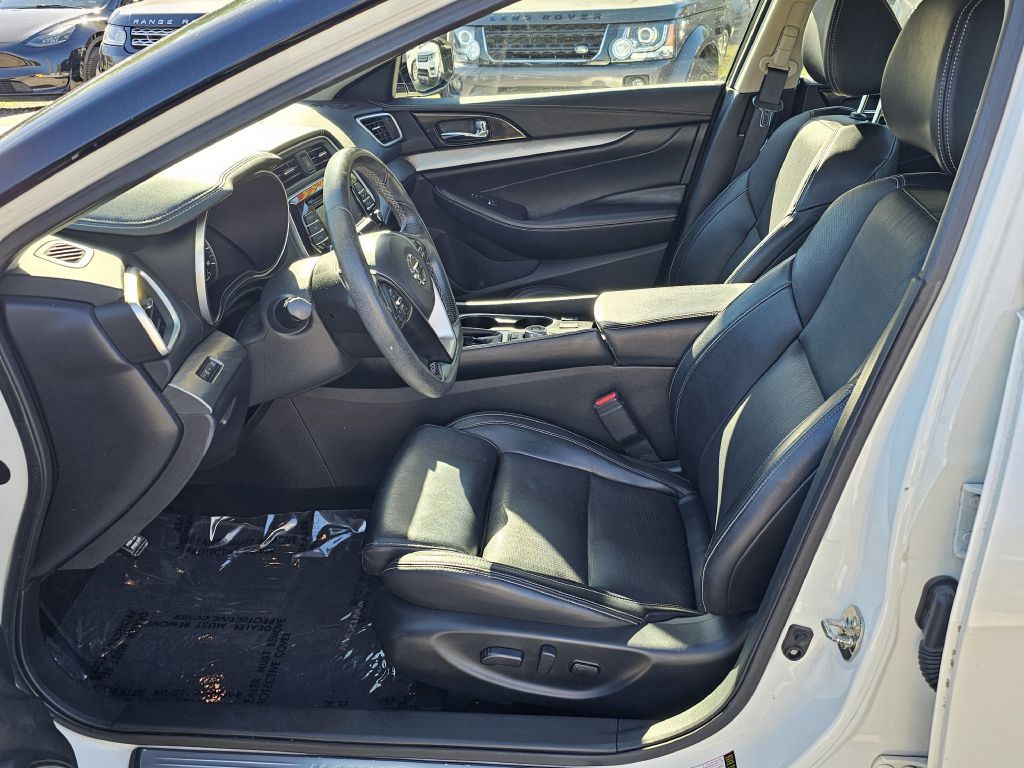 2017 Nissan Maxima Image 17