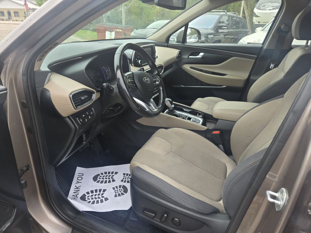2019 Hyundai Santa Fe Image 12
