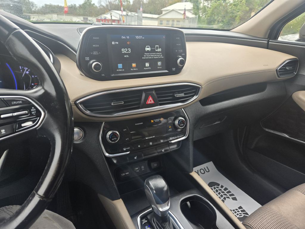 2019 Hyundai Santa Fe Image 16