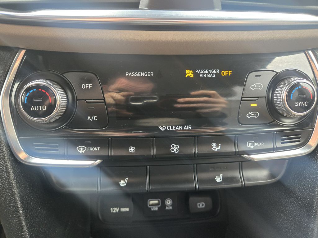 2019 Hyundai Santa Fe Image 23