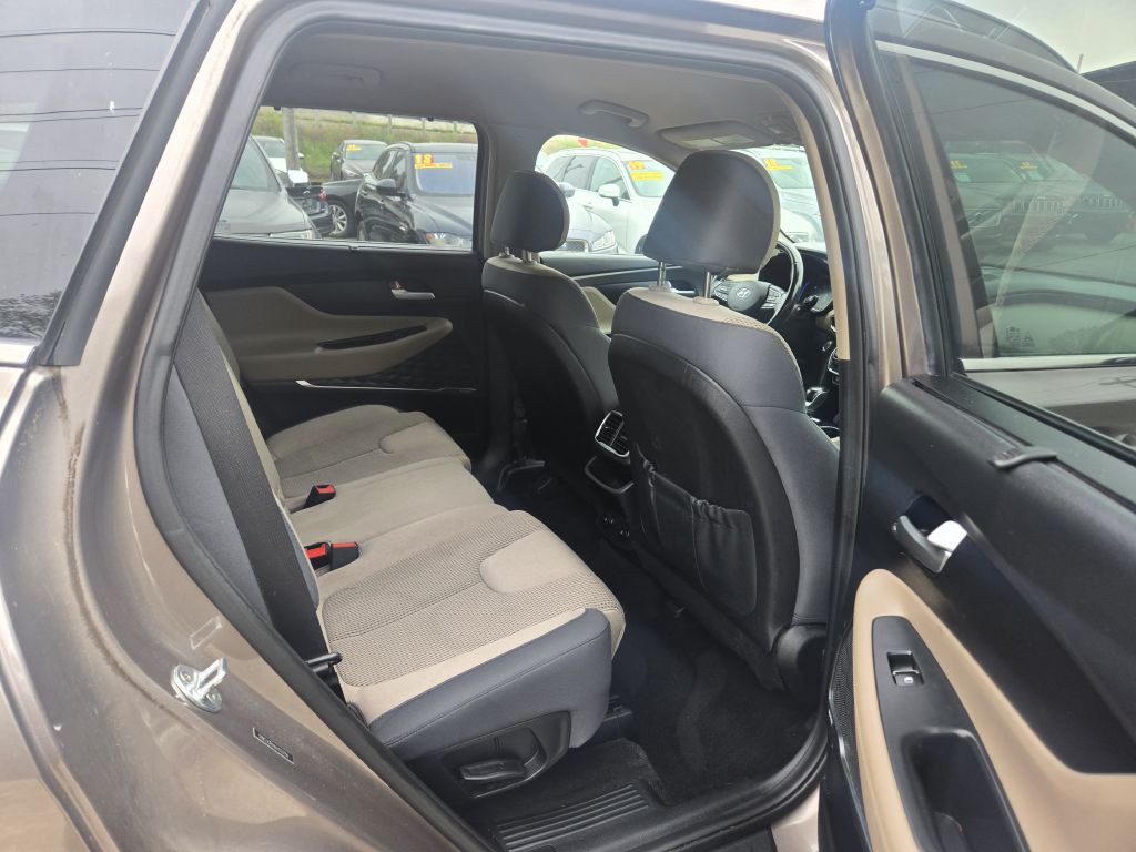 2019 Hyundai Santa Fe Image 29