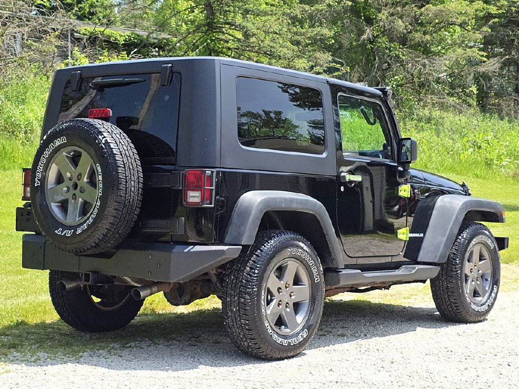 2010 Jeep Wrangler Image 9