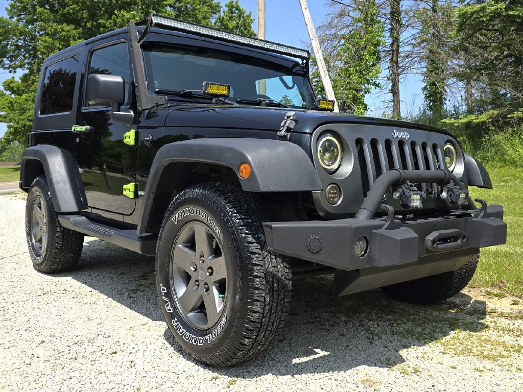2010 Jeep Wrangler Image 11