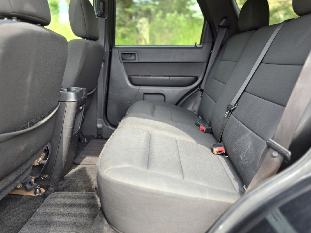 2010 Ford Escape Image 14