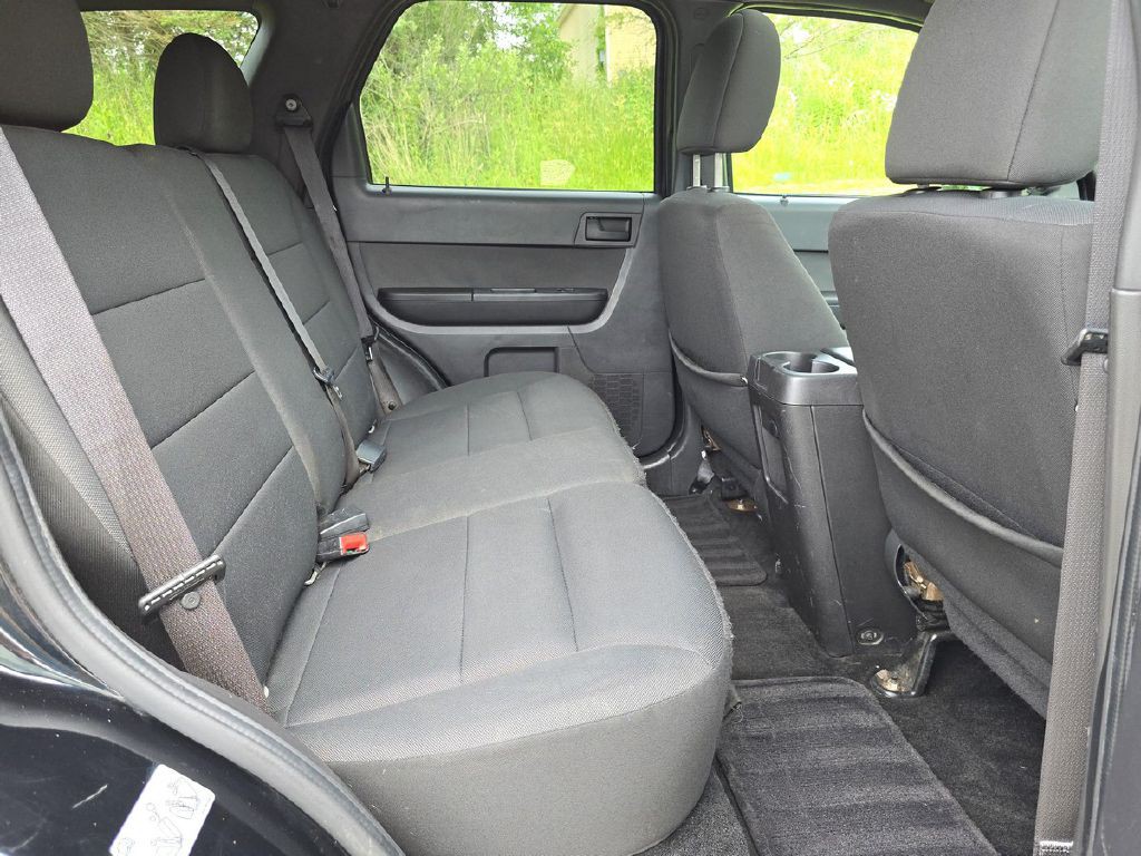 2010 Ford Escape Image 16