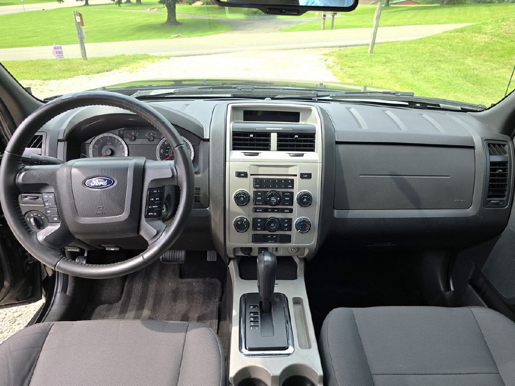 2010 Ford Escape Image 19