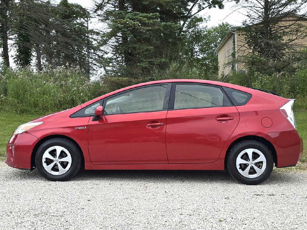 2013 Toyota Prius Image 3