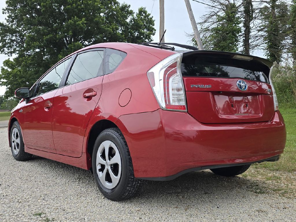 2013 Toyota Prius Image 5