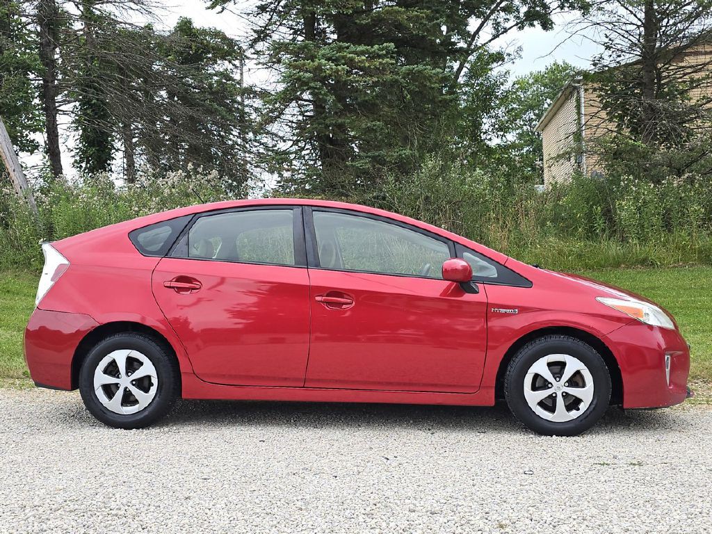2013 Toyota Prius Image 8