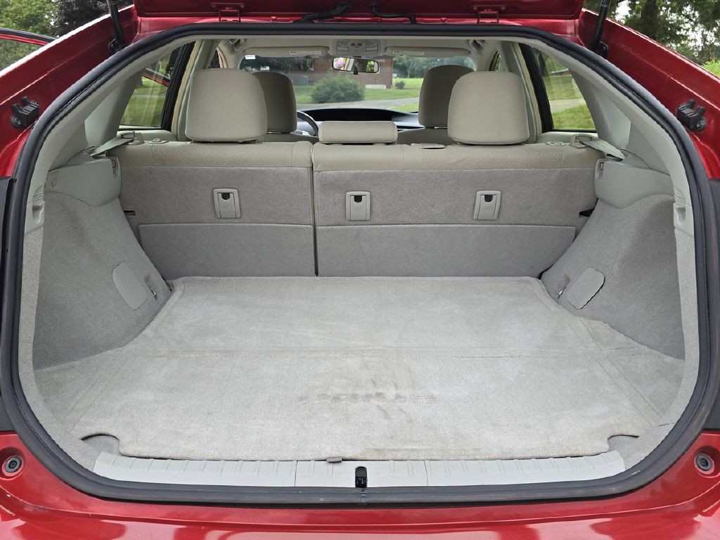 2013 Toyota Prius Image 21