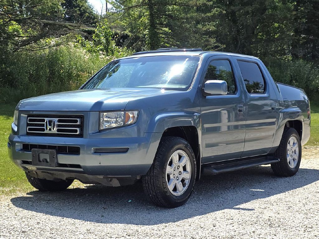 2006 Honda Ridgeline Image 2