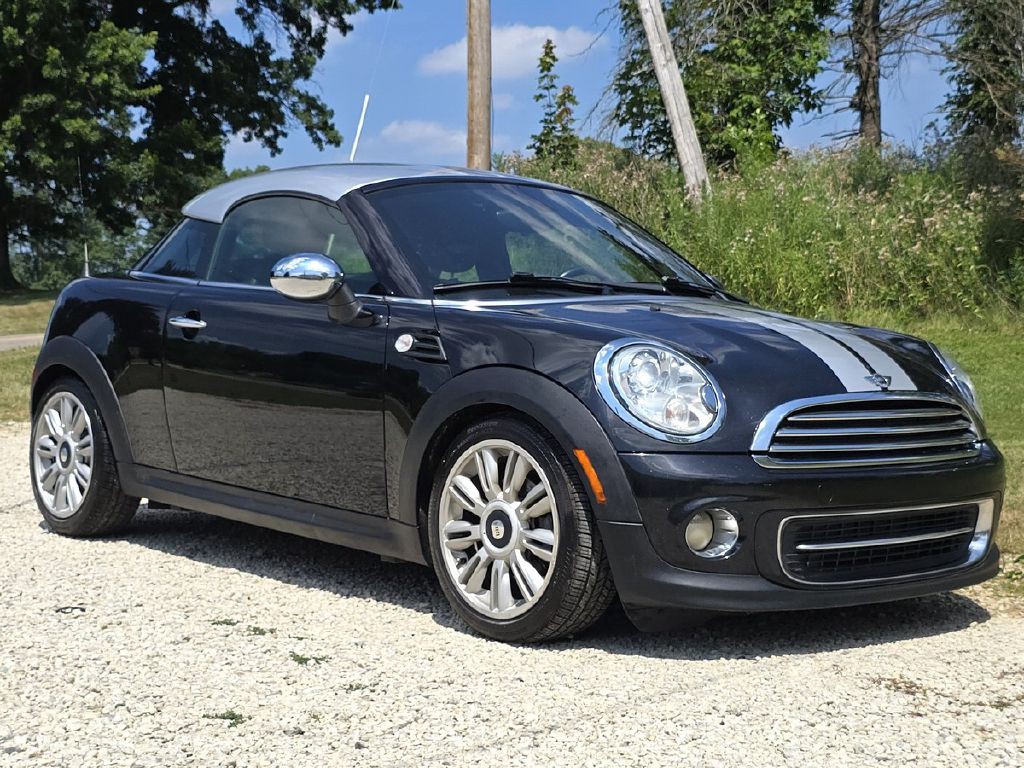 2012 MINI Cooper Image 7