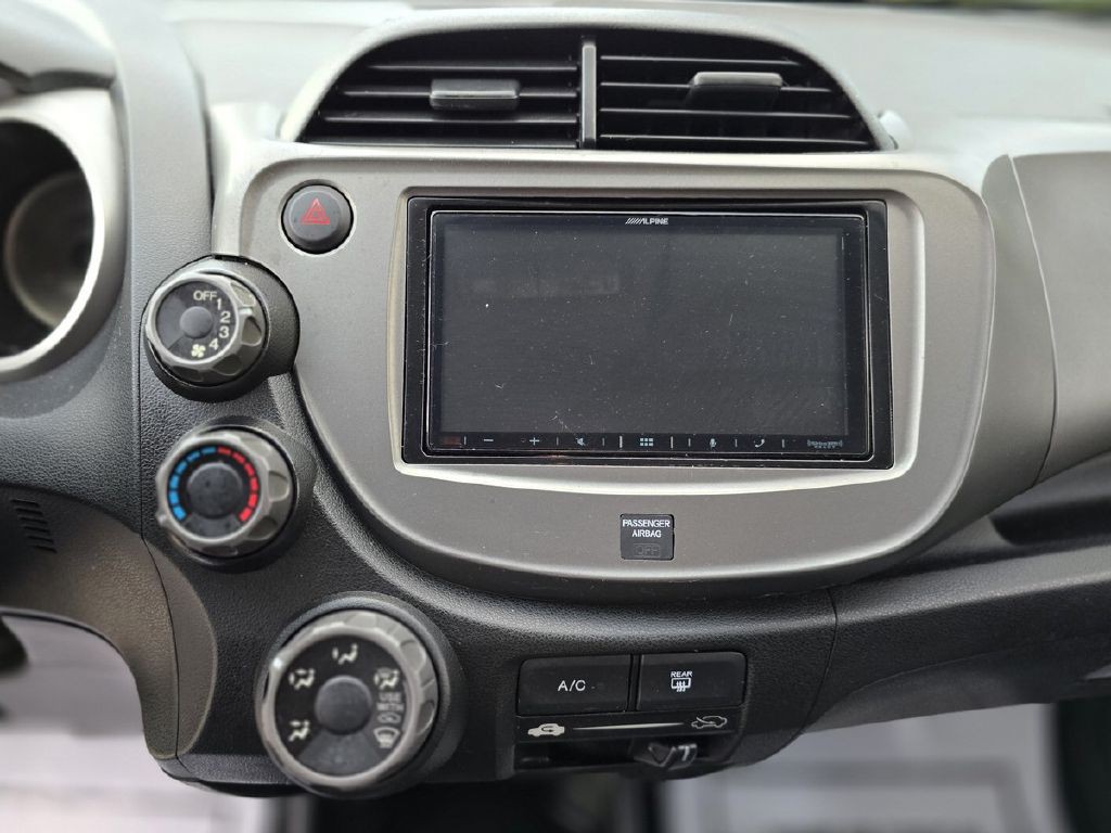 2010 Honda Fit Image 19