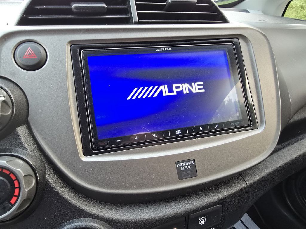 2010 Honda Fit Image 20