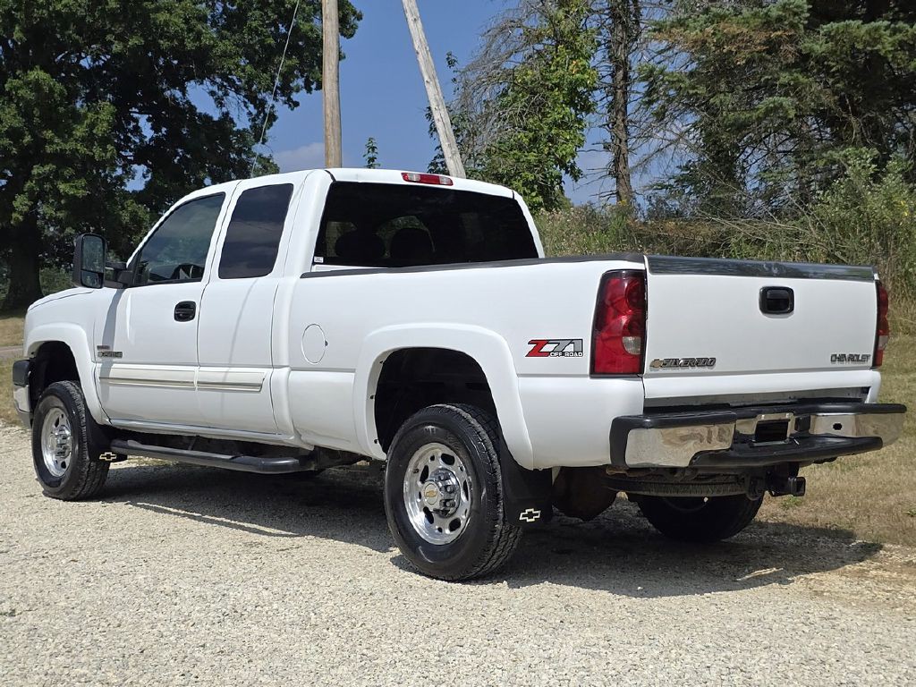 2004 Chevrolet Silverado 1500 Image 4