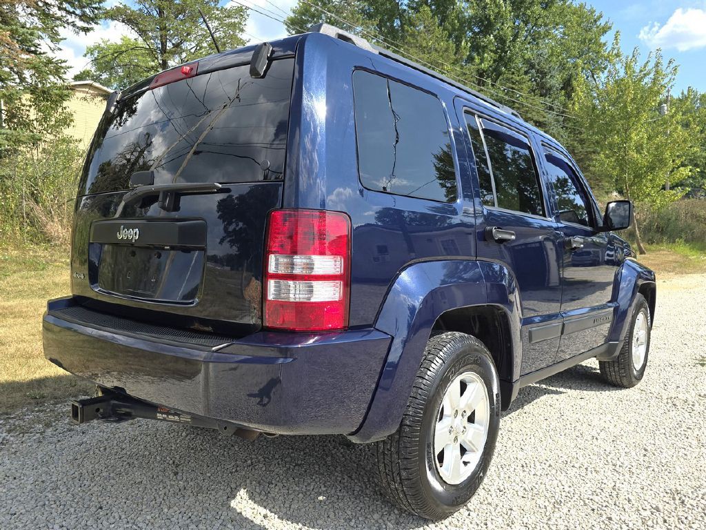 2012 Jeep Liberty Image 10