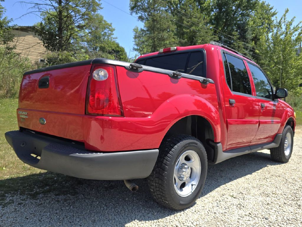 2005 Ford Explorer Image 10