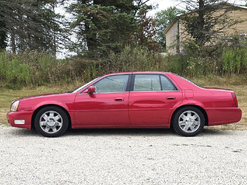 2003 Cadillac DTS Image 3