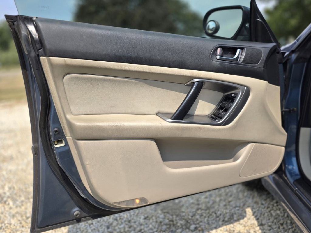 2006 Subaru Legacy Image 22