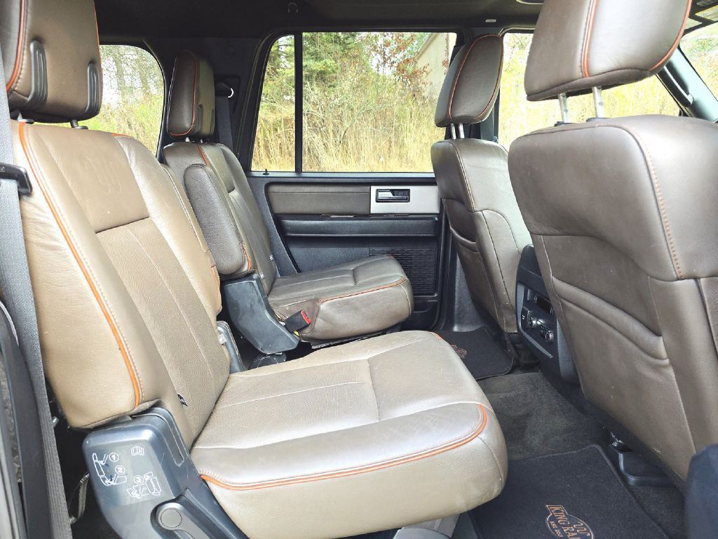 2015 Ford Expedition Image 16