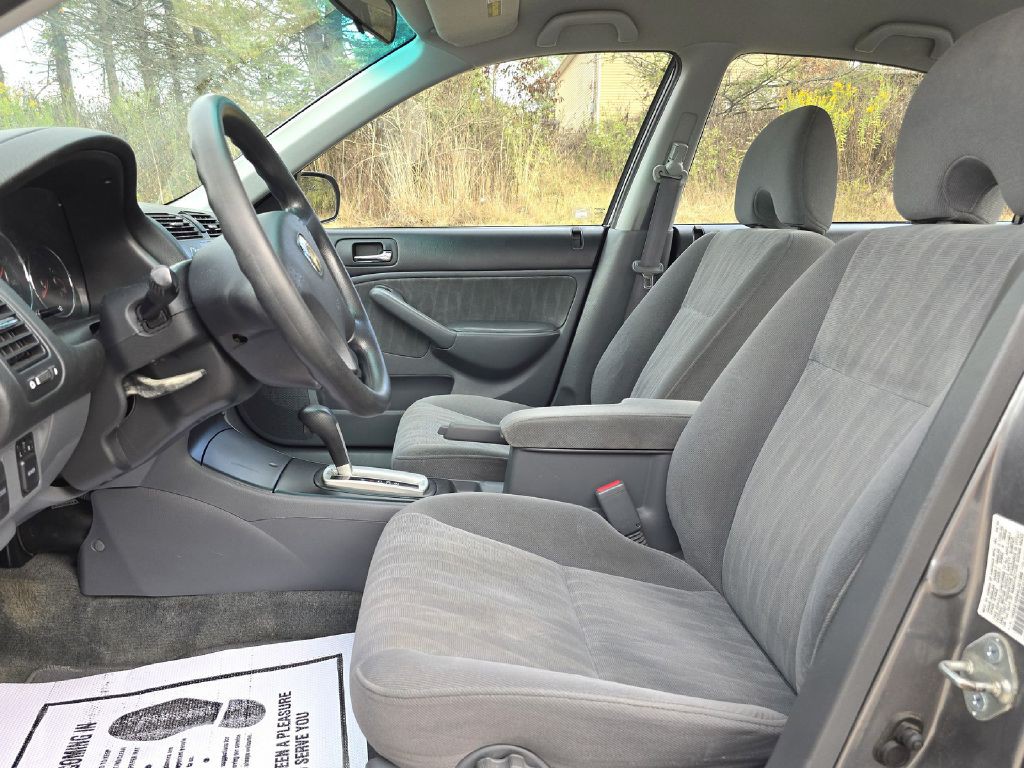 2004 Honda Civic Image 13